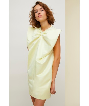 Robe en satin à maxi noeud meilleur choix